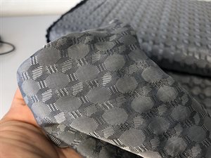 Acetat / viscose foer - med fint grafisk mønster i blågrå